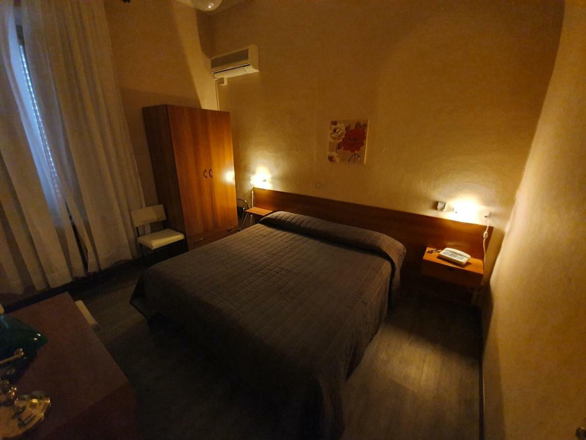 Hotel Giovanna Montecatini Terme Eksteriør bilde