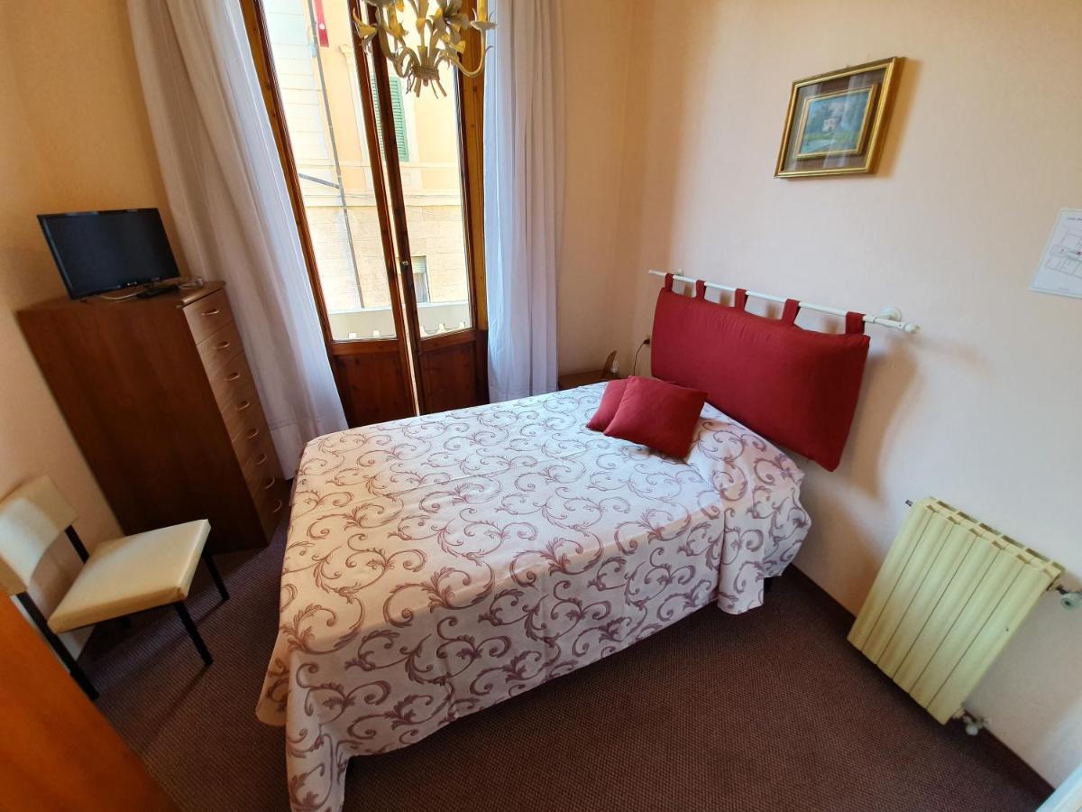 Hotel Giovanna Montecatini Terme Eksteriør bilde